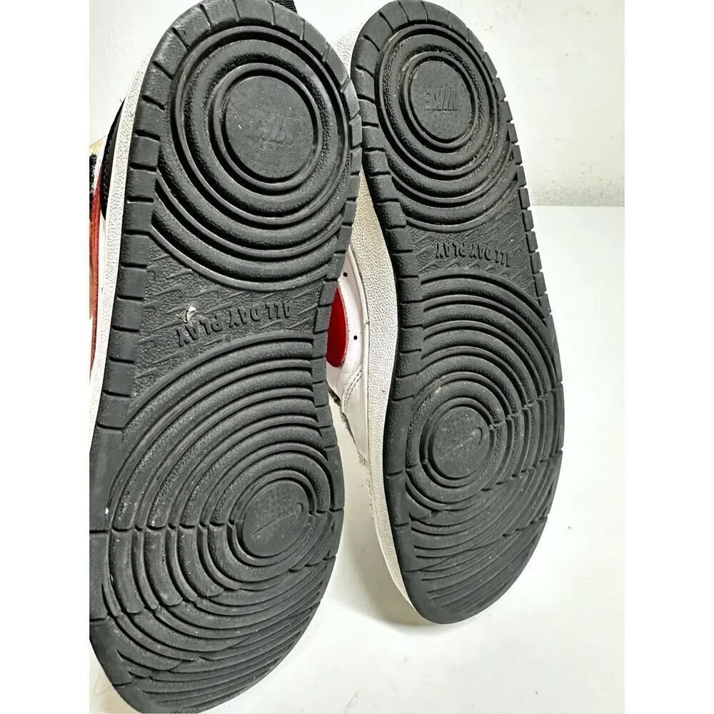 Nike one sneaker